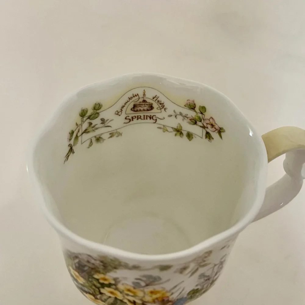 Vintage ROYAL DOULTON Brambly Hedge Spring Beaker Tea Cup 1983 Animals Mice‎